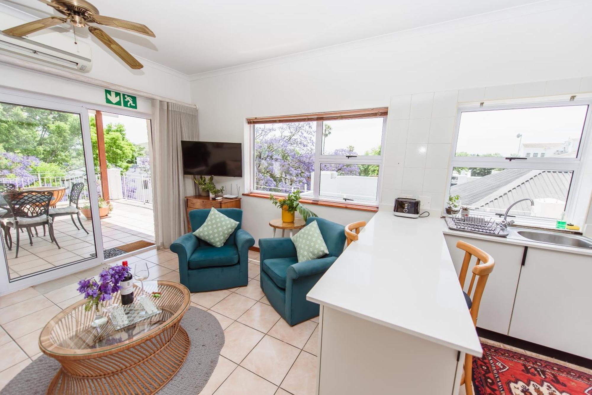 Luxury Suite Near Church Street Stellenbosch Bagian luar foto