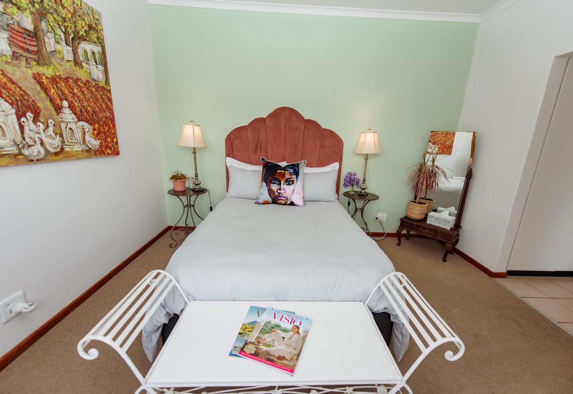 Luxury Suite Near Church Street Stellenbosch Bagian luar foto